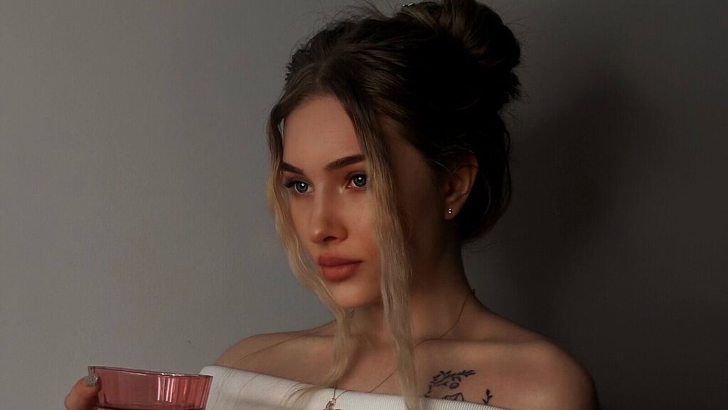 NeliaAllenbrand
