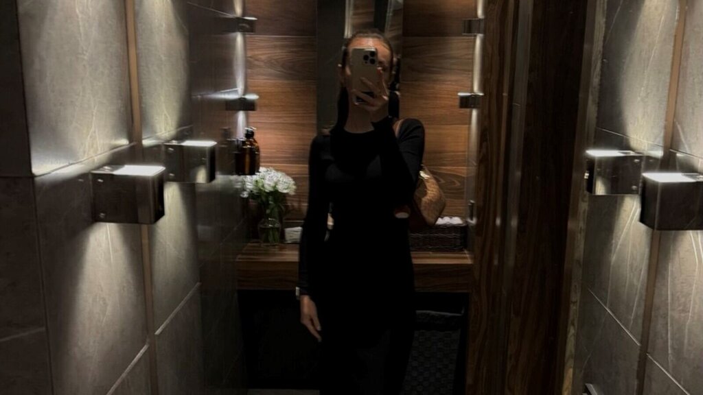 ElizabethLarsone