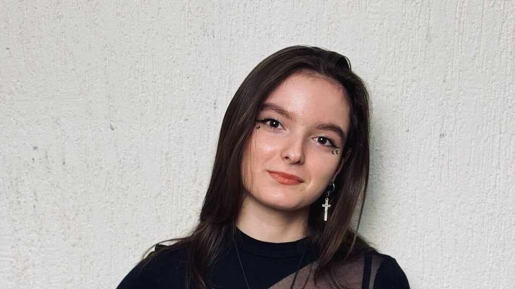 EleneHedge